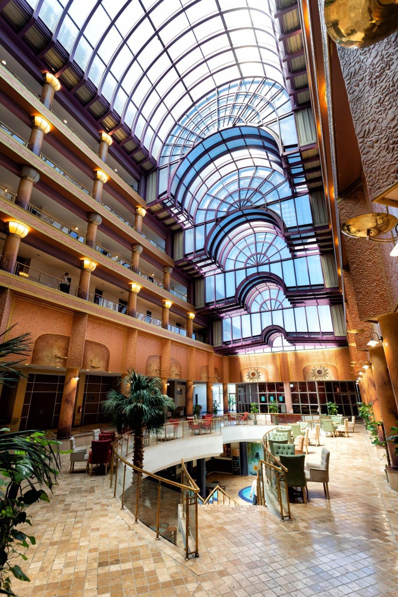 Anadolu Hotels Esenboga Thermal Exterior photo